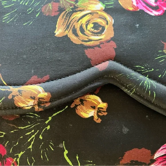 👜 Vintage Lennox Floral Clutch Bag | Black Rose Print Envelope Purse - Picture 9 of 12